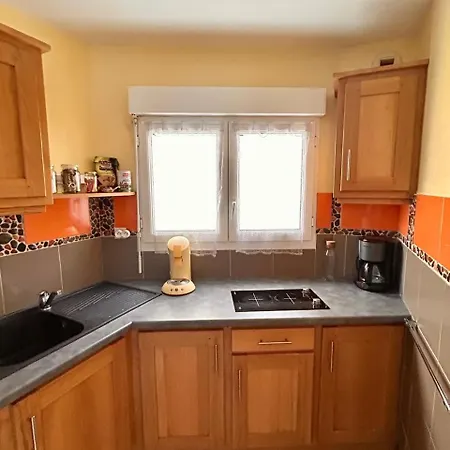 Апартаменты Tres Proche Granville Midship