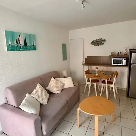 Apartament Tres Proche Granville Midship
