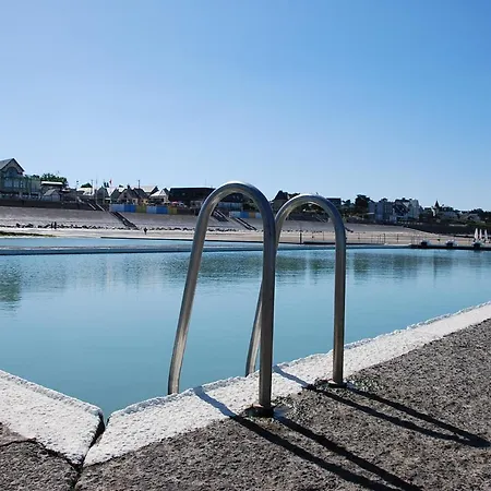 Tres Proche Granville Midship Saint-Pair-sur-Mer