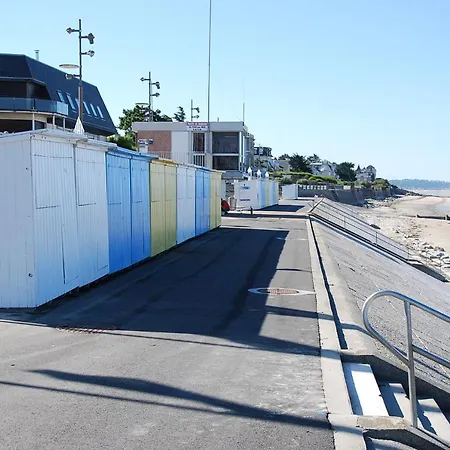 Tres Proche Granville Midship Апартаменты *