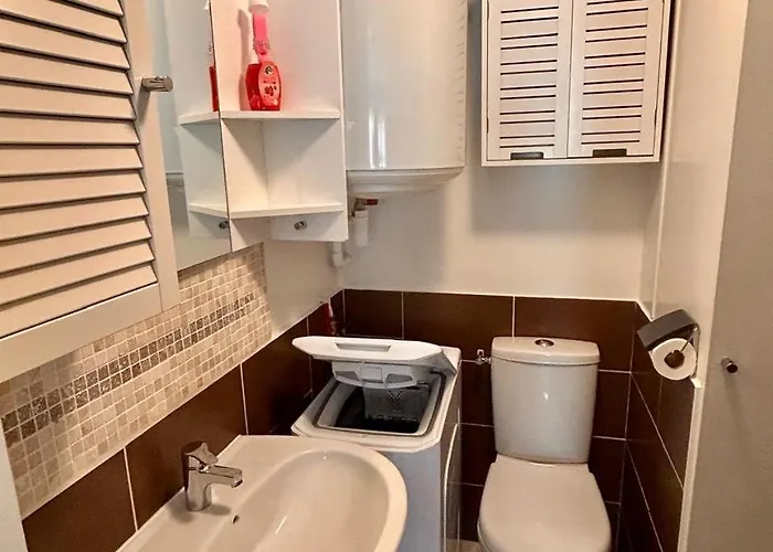 Tres Proche Granville Midship Apartman